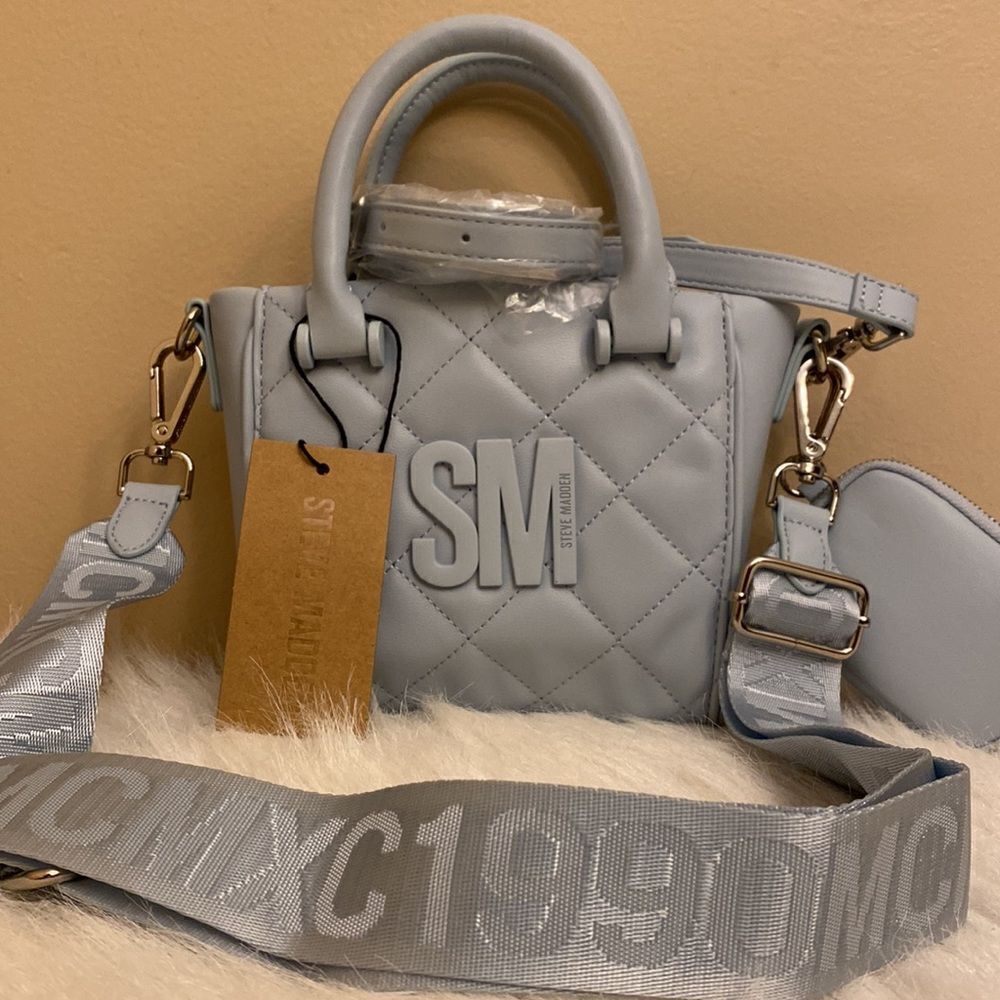 NWT Steve Madden (BBABI) Satchel Crossbody Bag w/Air Pod Case- *Limited Edition* - Picture 12 of 15